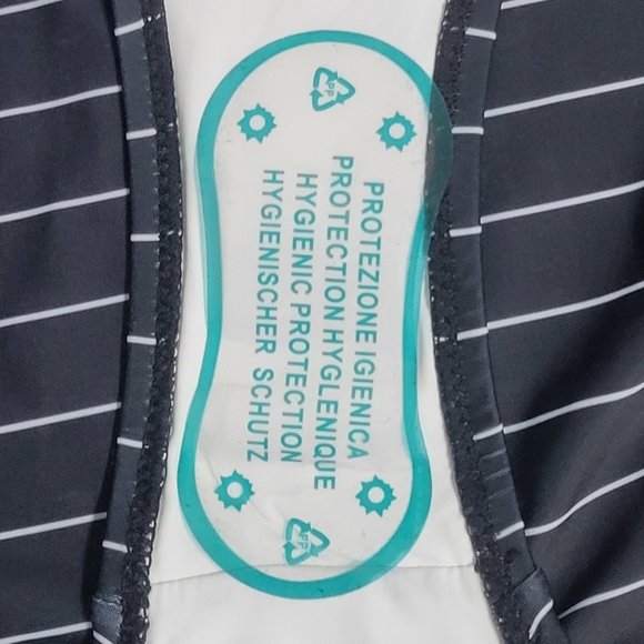 Zyia NWT Stripe Simplicity One Piece Swimsuit Size Medium. - Picture 11 of 16